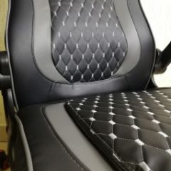 Кресло геймерское Barneo K-37 (черная кожа серые вставки) в Нижнем Тагиле - nizhniy-tagil.mebel24.online | фото 2