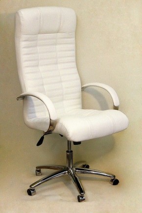 Кресло для руководителя Атлант КВ-02-131111-0402 в Нижнем Тагиле - nizhniy-tagil.mebel24.online | фото 3