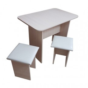 Кухонный стол ЛДСП + 2 табурета в Нижнем Тагиле - nizhniy-tagil.mebel24.online | фото 1